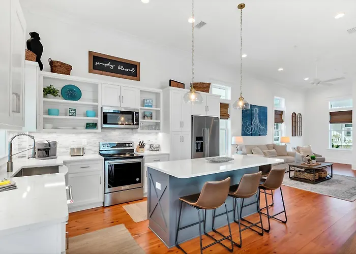 Hotel Beach Village By Liquid Life Gulf Shores